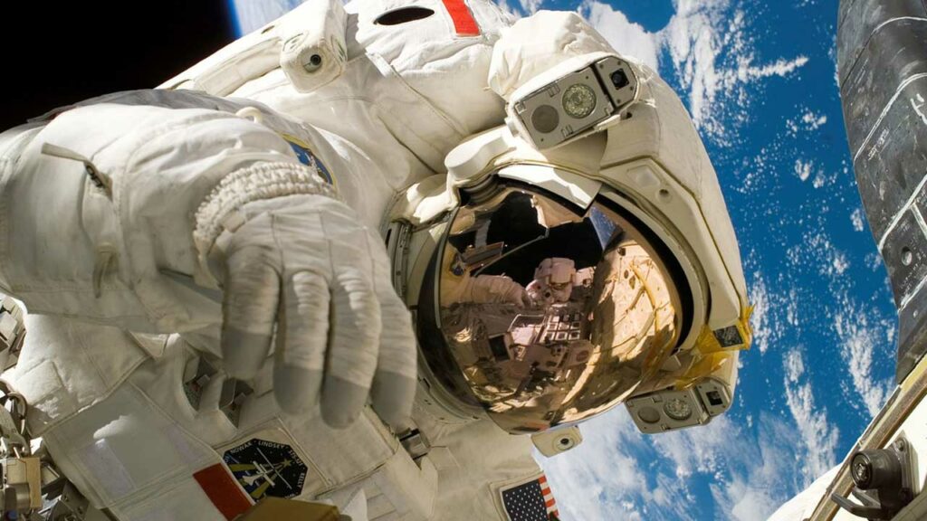 Astronaute un métier qui commence par la lettre A